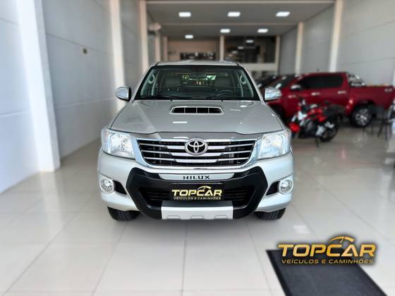 TOYOTA HILUX 3.0 SRV 4X4 CD 16V TURBO INTERCOOLER DIESEL 4P AUTOMÁTICO